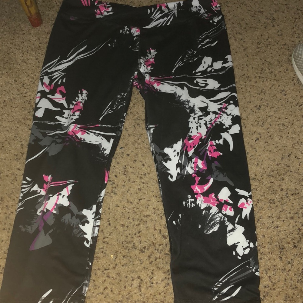 3/4 pattern fabletic leggings